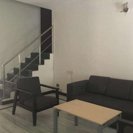 Roshini Serviced Apartments Chennai Dış mekan fotoğraf