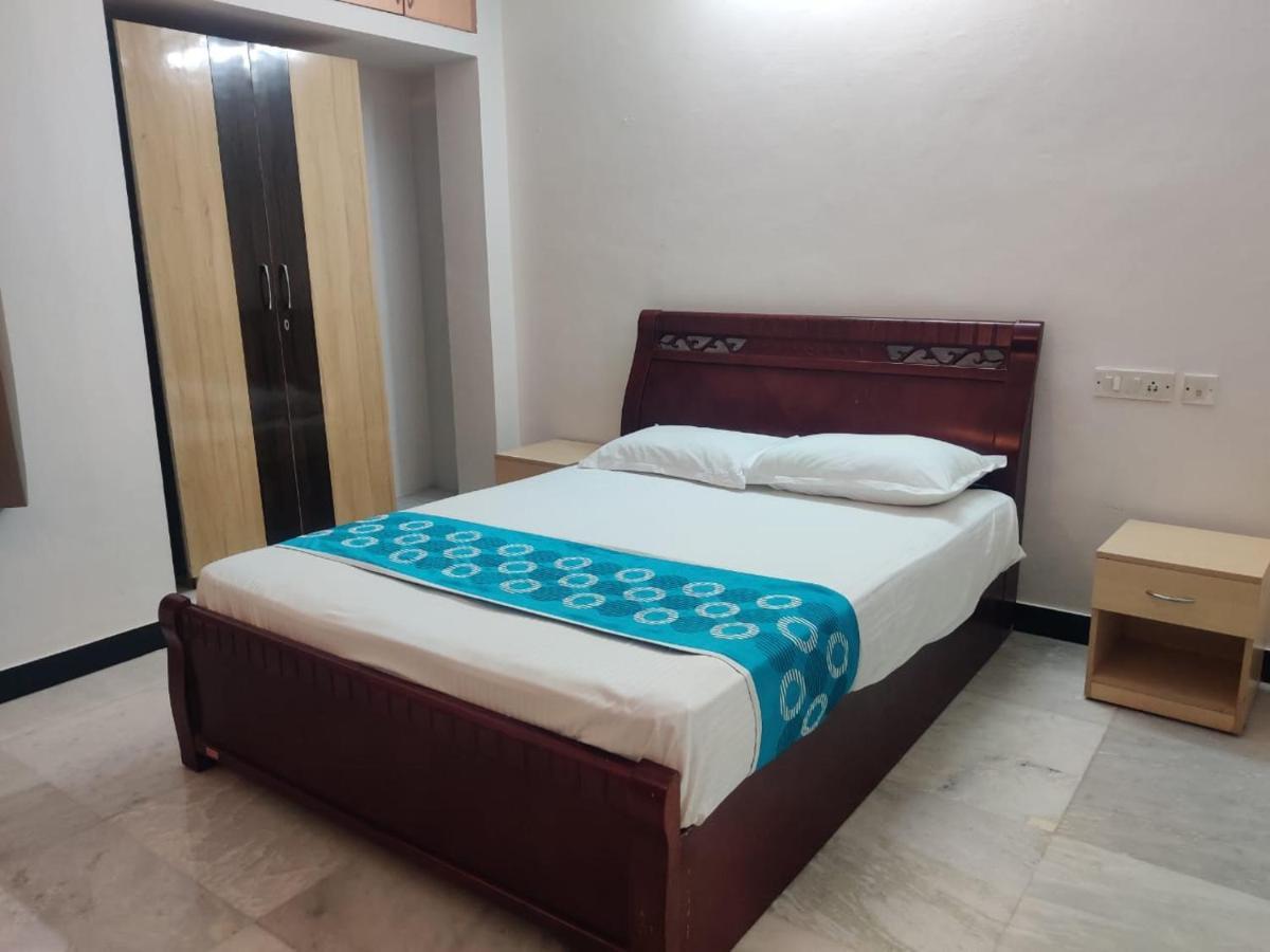 Roshini Serviced Apartments Chennai Dış mekan fotoğraf