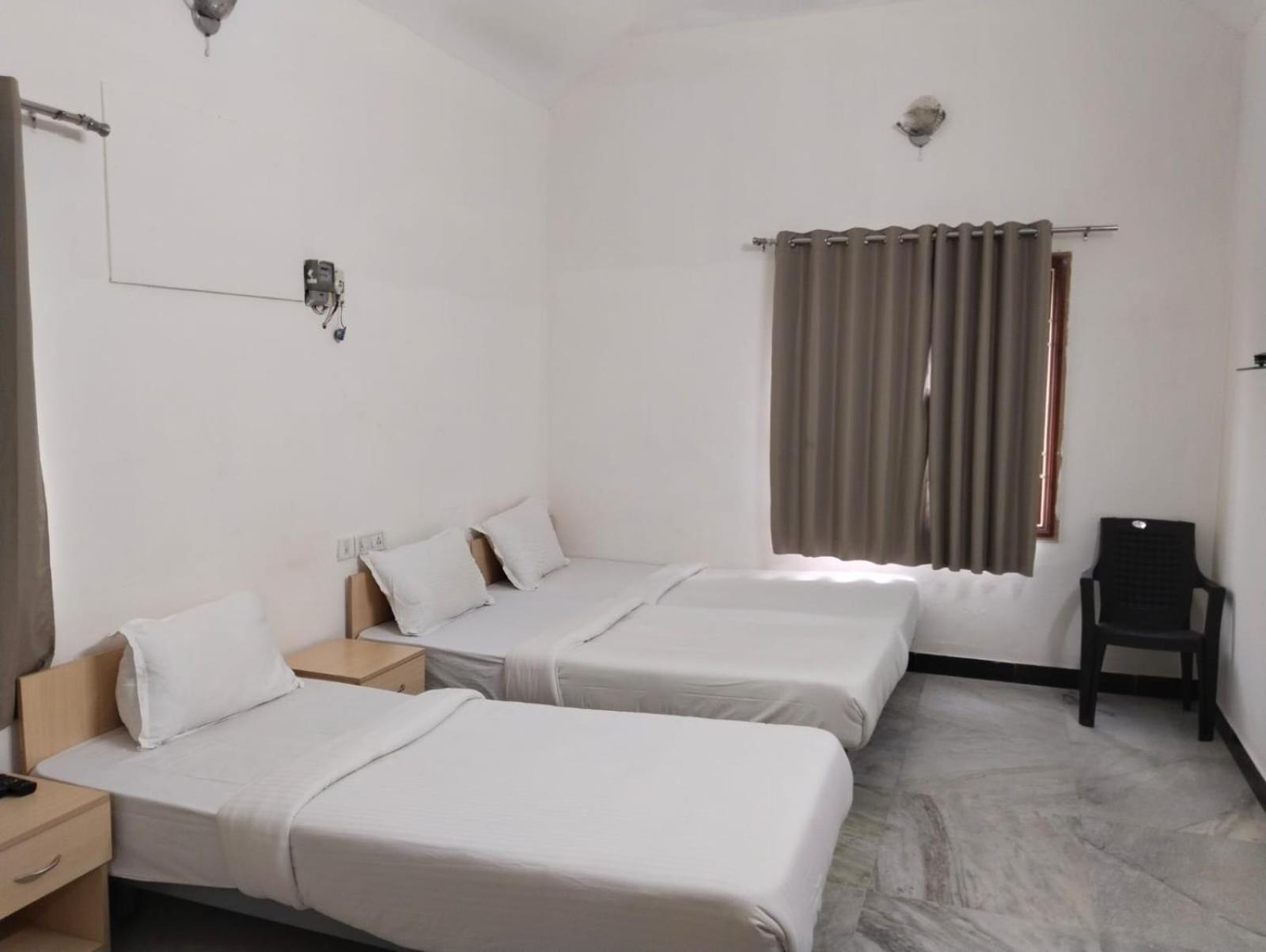 Roshini Serviced Apartments Chennai Dış mekan fotoğraf